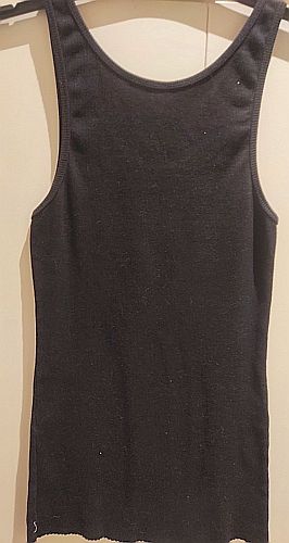 Camiseta sin mangas Guess negra