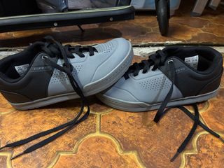 Zapatos Shimano GR5 MTB Talla 39