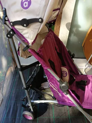 Silla de paseo morada