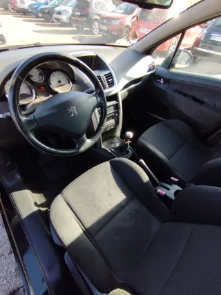 Peugeot 207 2008