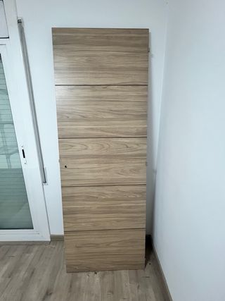 Puerta de madera