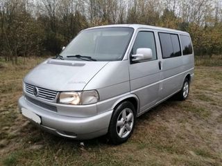 Volkswagen multivan atlantis año 2002