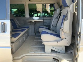 Volkswagen multivan atlantis año 2002