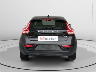 Volvo V40 Momentum