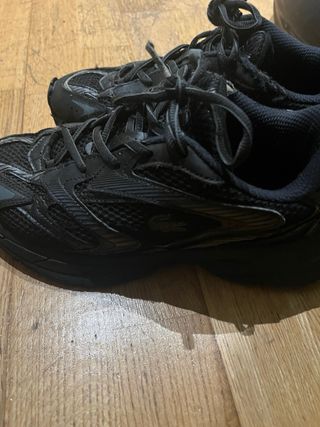 Tenis Lacoste Negros