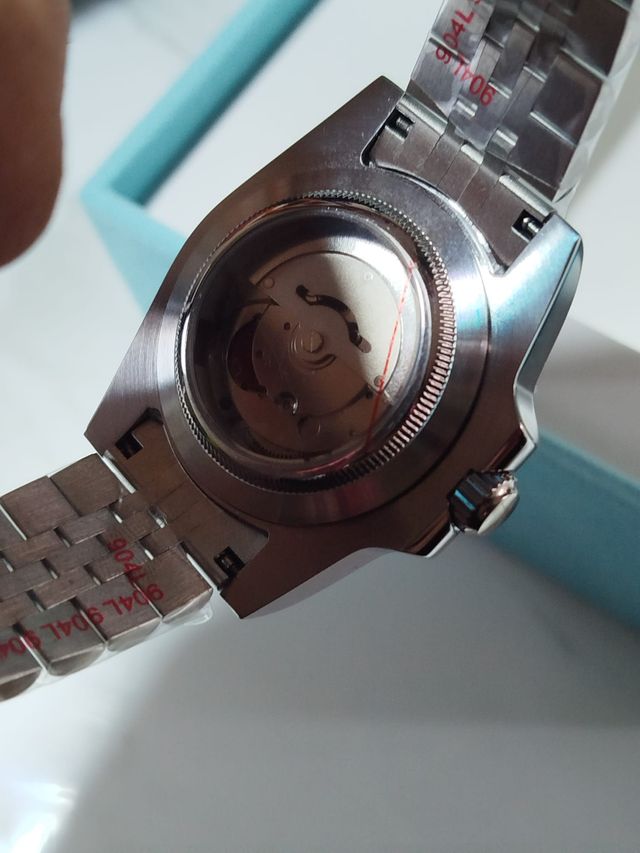 Reloj Seiko mod GMT Zafiro Automático Modificado