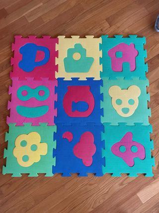 Alfombra infantil 9 baldosas espuma