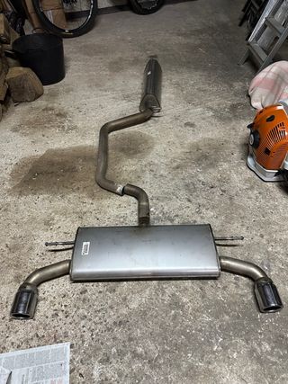 Línea escape Golf GTI 7.5