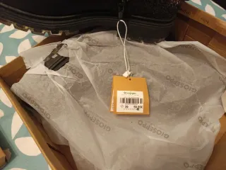 Botas negras con brillo