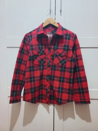 Camisa cuadros roja y negra