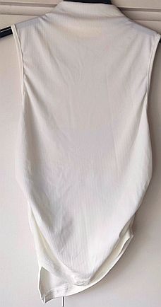 Camiseta asimétrica blanca