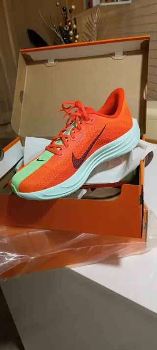 Zapatillas Nike Running Hombre Naranja y Verde