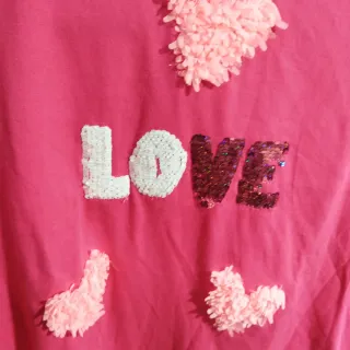 Camiseta niña Sfera rosa LOVE corazones