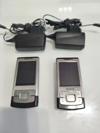 2 x Nokia 6500 Slide