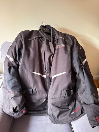 Chaquetas Moto, Alpinestar y Armure.