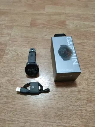 Garmin Forerunner 255 como NUEVO