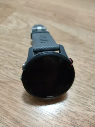 Garmin Forerunner 255 como NUEVO