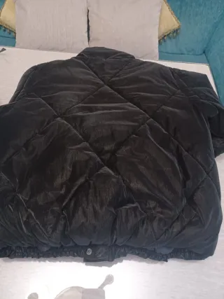 Plumón niña Primark negro 10-11 años