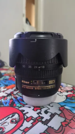 Cámara Nikon D60 + 18-70 mm