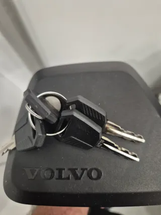 Bacas Volvo XC60 (Originales)