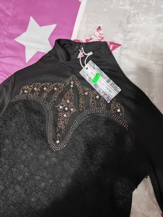 Top encaje y pedrería negro talla S