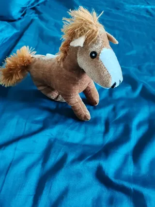 Peluche cavallo marrone morbido