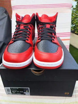 Jordan 1 Mid Reverse Bred 2021 Talla 44.5 EUR