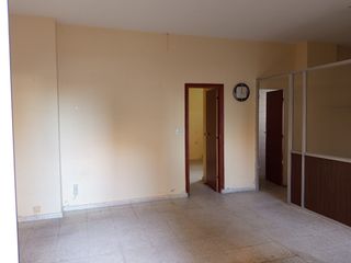 SE ALQUILA LOCAL COMERCIAL PRINCI JEREZ