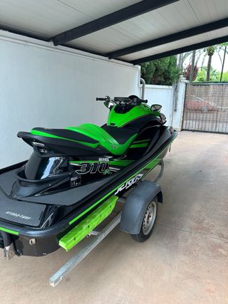 Moto de agua Kawasaki Ultra 310R