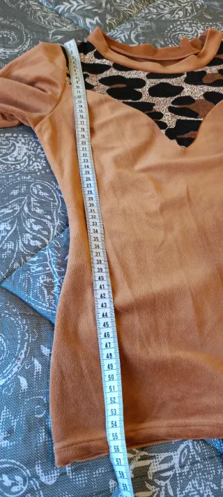 Completo minigonna e felpa animalier