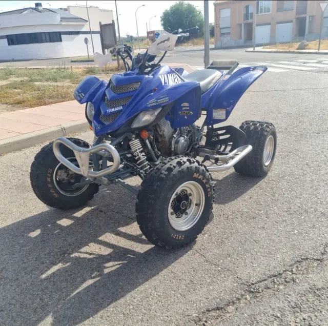 Yamaha Raptor 660R