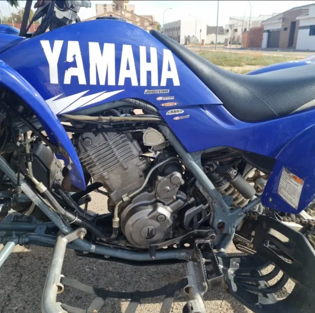 Yamaha Raptor 660R