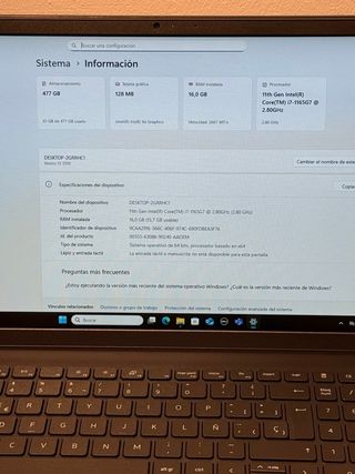 Notebook Dell Vostro - i7 di 11a generazione/16 GB di RAM/512