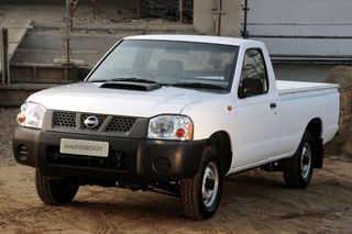 NISSAN NAVARA PICK UP CABINA SIMPLE