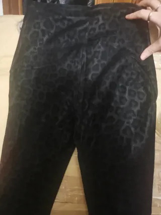 Leggings leopardo oscuro talla M