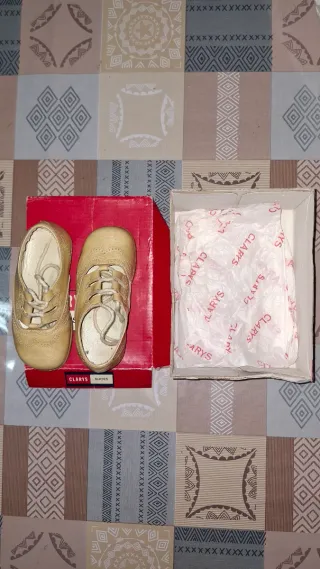 Zapatos niño Clarys