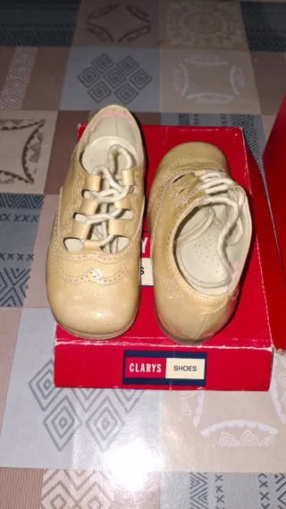 Zapatos niño Clarys