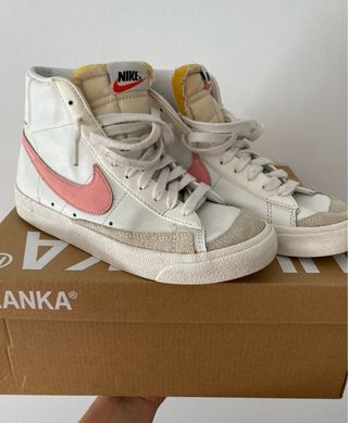 Nike Blazer Logo Rosa