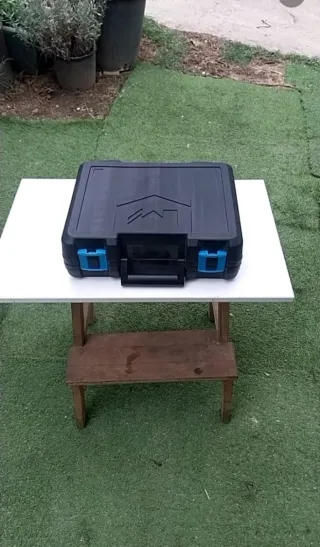 Taladro MAC ALLISTER 600W con maletín