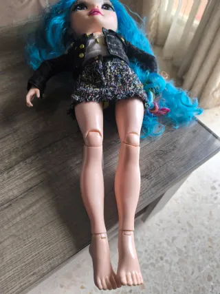 Muñeca Rainbow High Grande 60cm