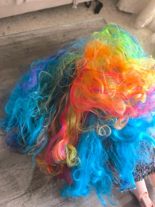 Muñeca Rainbow High Grande 60cm