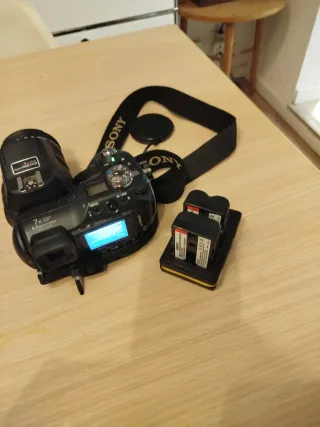 Cámara Sony 7x Zoom Óptico