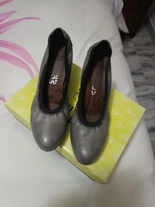 Zapatos Pitillos Talla 40 Gris topo