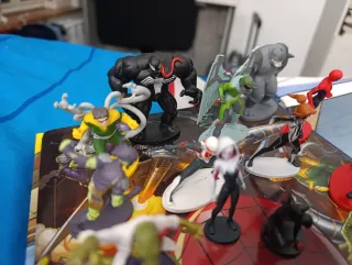 Spider-Man. Libroaventuras. Compañeros arácnido...