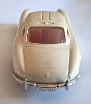 Modellino Mercedes Benz 300SL Gullwing 1:43