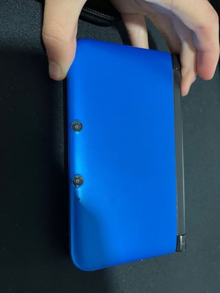 Nintendo 3DS XL con custodia e 7 giochi