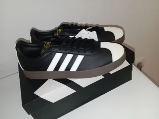 Zapatillas Adidas VL Court 2.0 Negras y Blancas