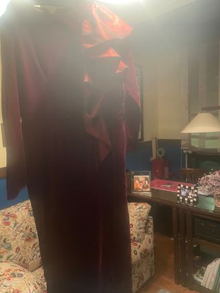 Vestido de fiesta terciopelo burdeos