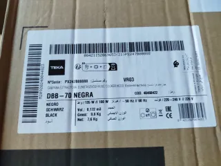 Campana extractora de 70 negra Teka.