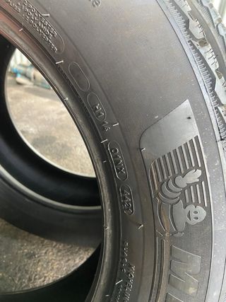 4 Neumáticos Michelin 225/60 R18